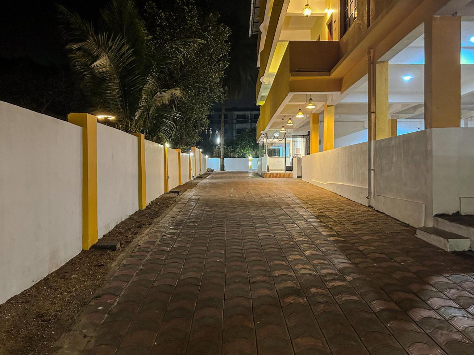 Hotel La Costa Residency Anjuna Exterior foto